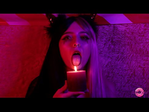 ❤️ Szenvedélyes szopás egy szexi Succubustól, akinek a szájában van a sperma. ☑ Sluts at hu.hentai-for.ru ❌️